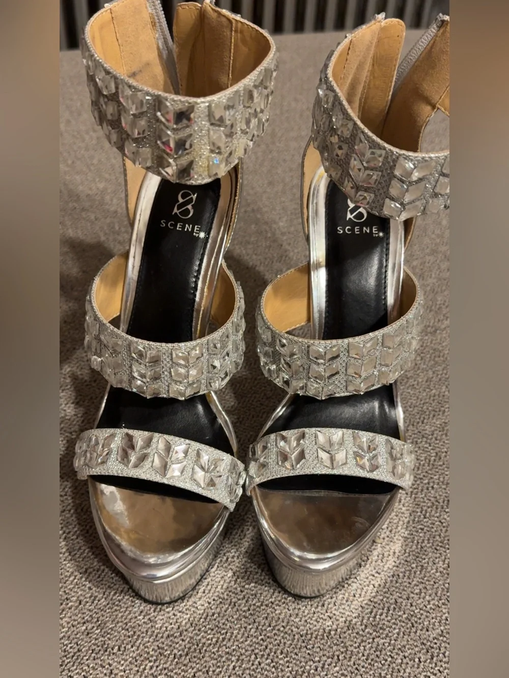 Scene Weaver Silver Metallic Crystal-Embellished Platform Sandals